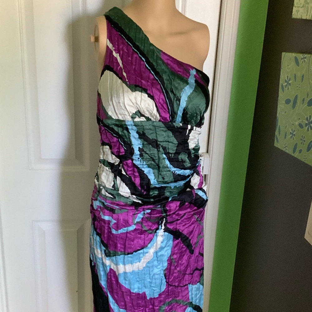 Suzi Chin by Maggy Boutique silky dress size 14